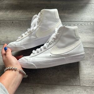 white nike blazers
